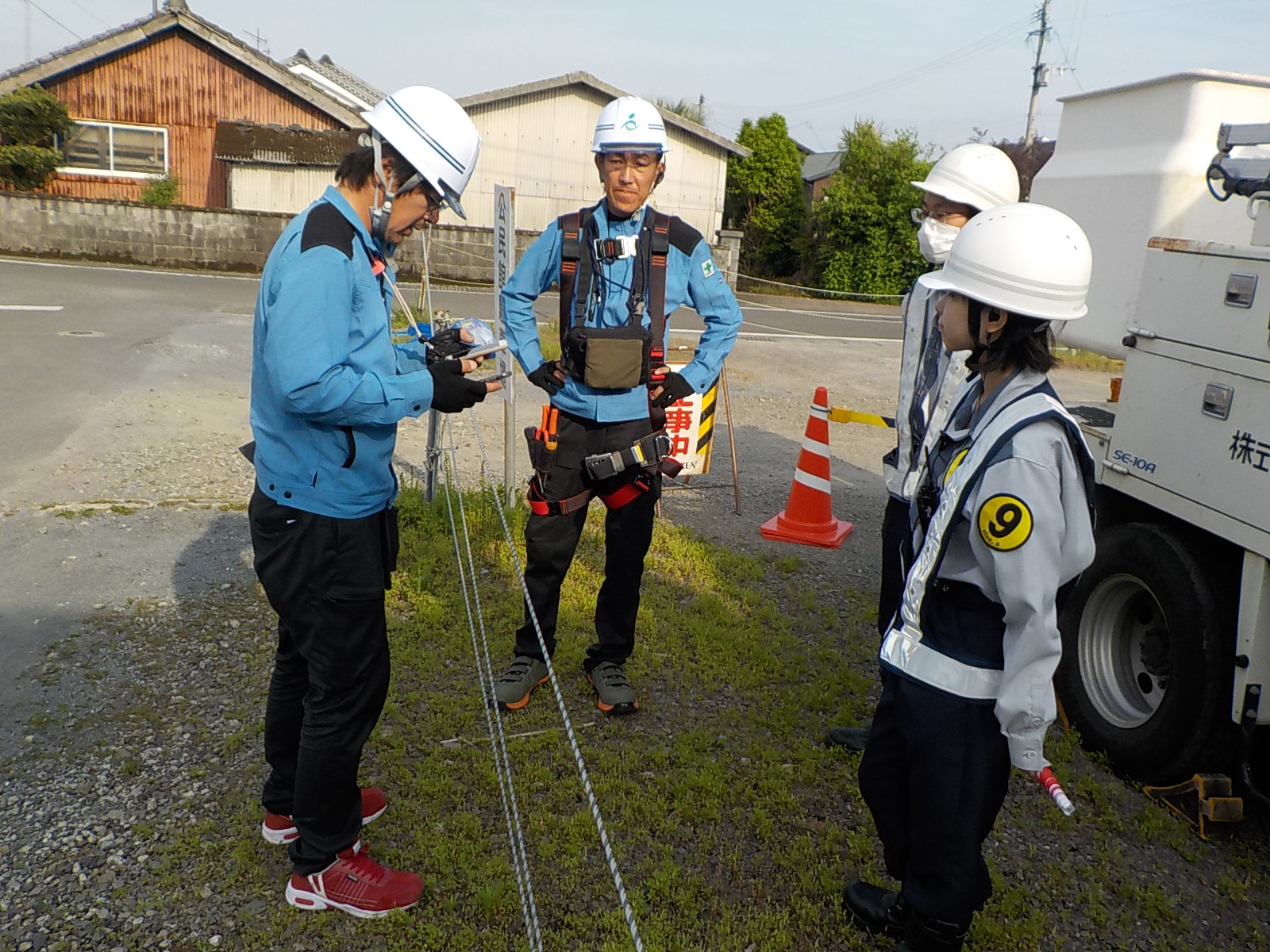 02　通信工事　KY風景[1]